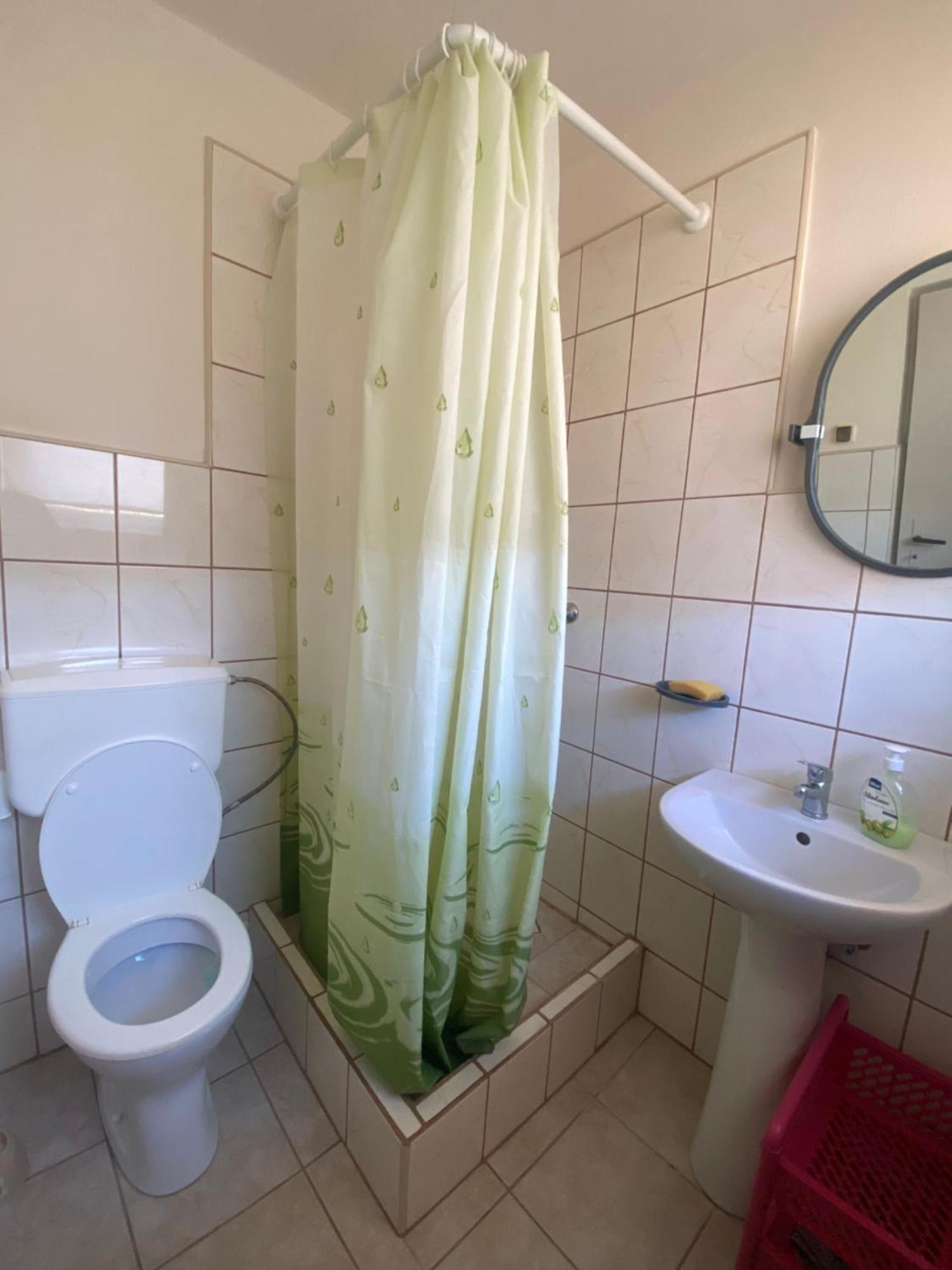 Noclegi U Janika Mizerna Zimmer foto